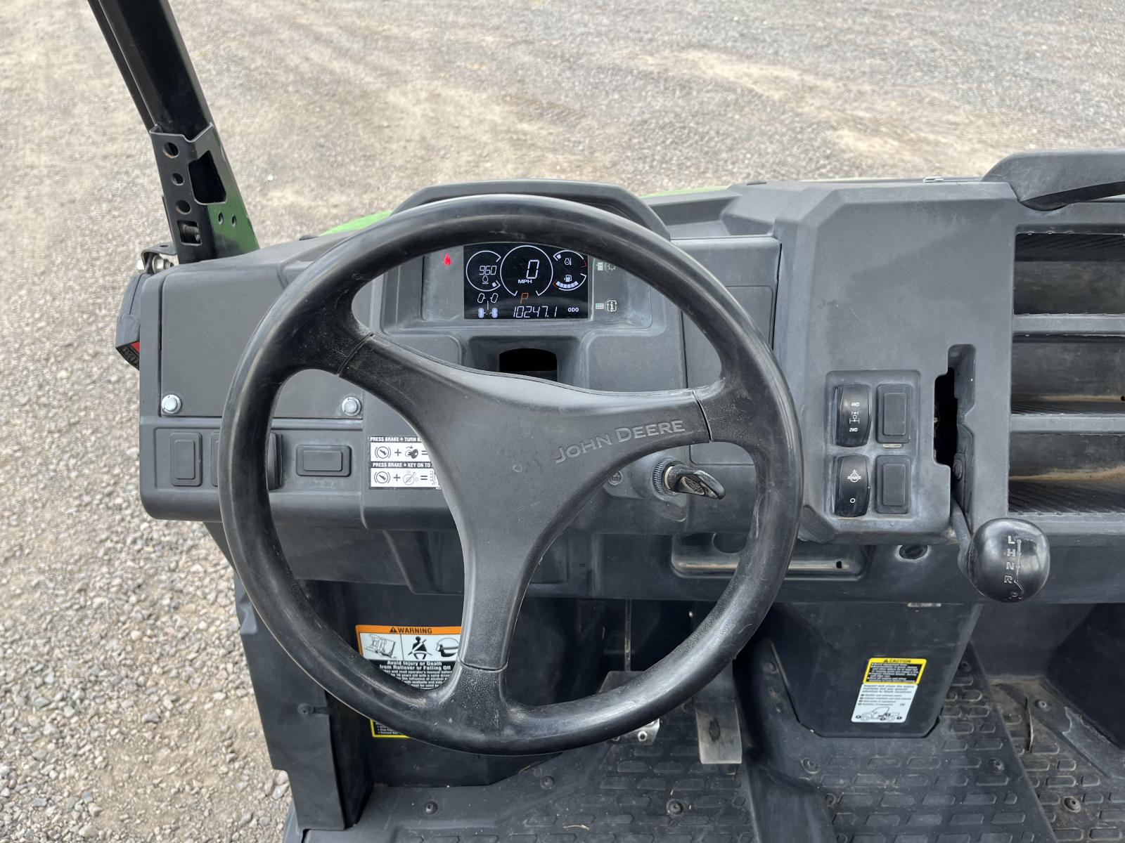 ./imagenes/INVOICE/2019/18255/JOHN DEERE XUV835E (11).JPG